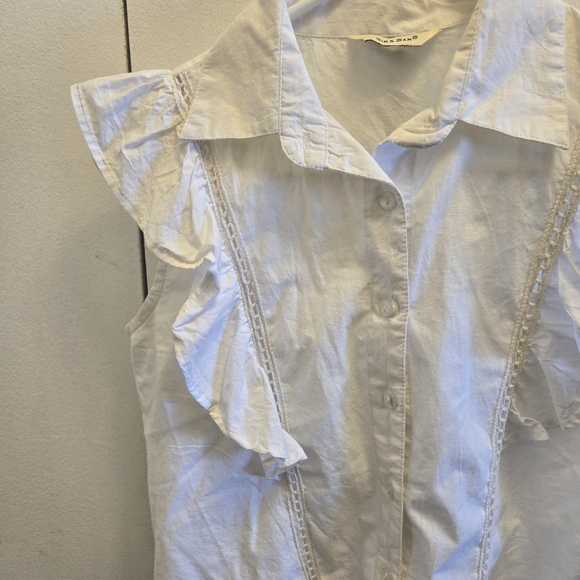 White Ruffle Sleeve Button-Up Top - Picture 7 of 9